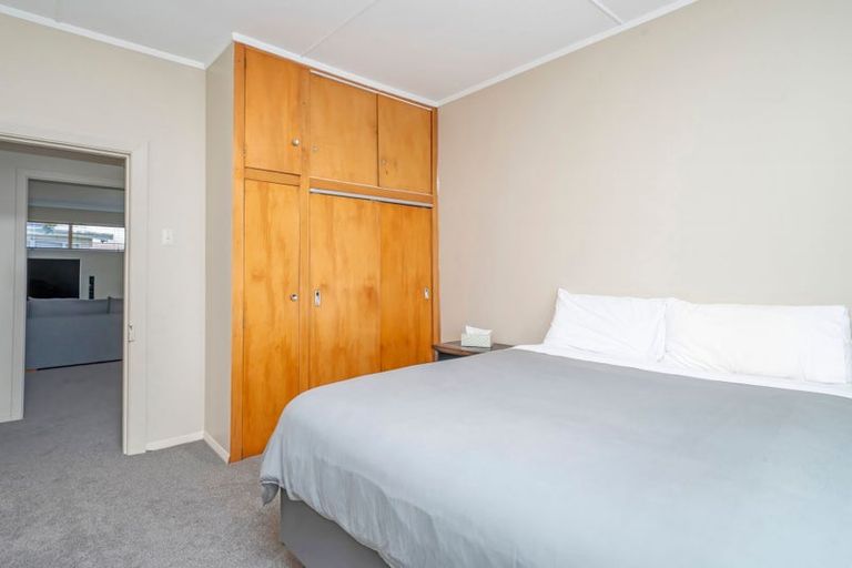 Photo of property in 133 Russell Street, Westport, 7825