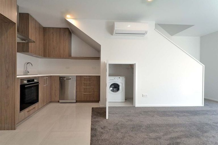 Photo of property in 5/305 Madras Street, Christchurch Central, Christchurch, 8013