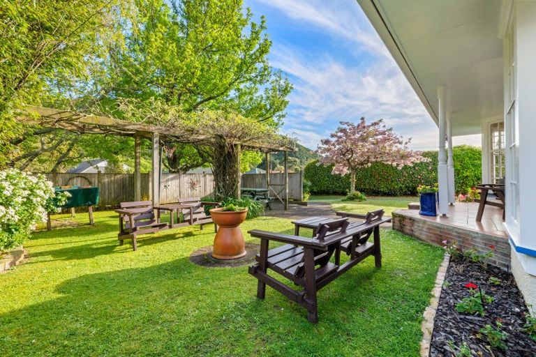 Photo of property in 2 The Anchorage, Waikawa, Picton, 7220