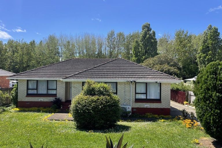 Photo of property in 71 Blake Road, Mangere East, Auckland, 2024