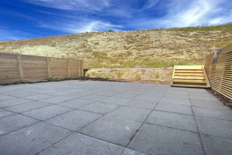 Photo of property in 35 Holystone Road, Whitby, Porirua, 5024