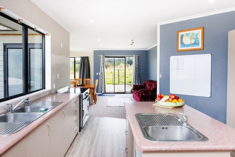 Photo of property in 12a Heatherlea Heights, Feilding, 4702