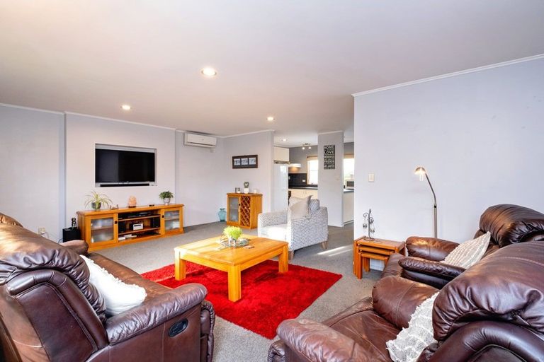 Photo of property in 2/102 Southampton Street West, Hastings, 4122