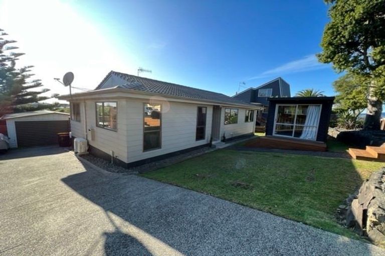 Photo of property in 35 Winchester Terrace, Bethlehem, Tauranga, 3110