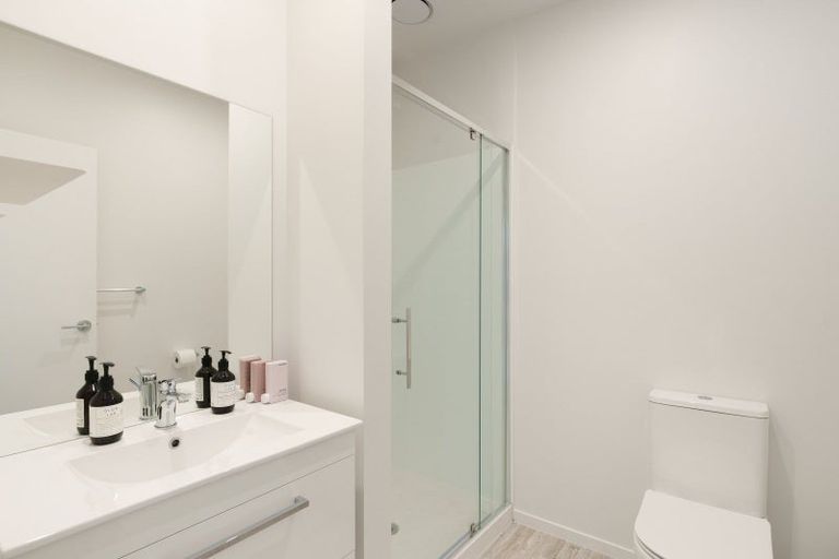 Photo of property in 4/17 Victoria Road, Mount Maunganui, 3116