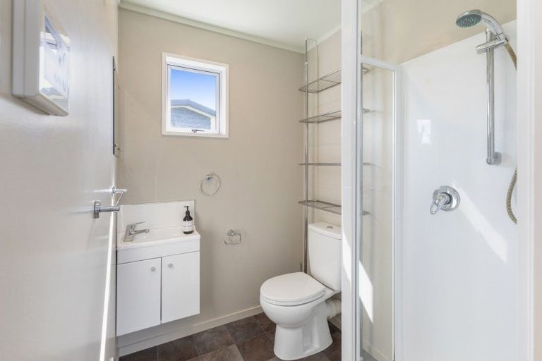Photo of property in 61 Charlcott Street, Burnside, Christchurch, 8053