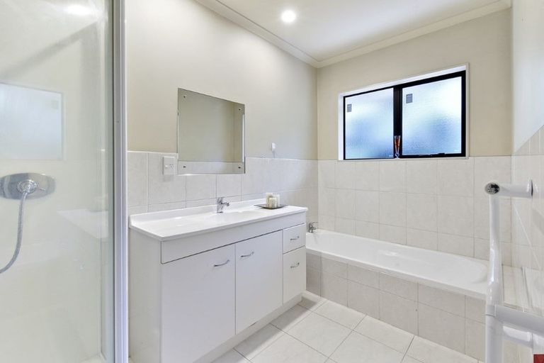 Photo of property in 34 Thomas Road, Flat Bush, Auckland, 2019