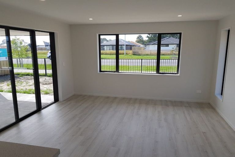 Photo of property in 5 Quinn Crescent, Woodend, 7610