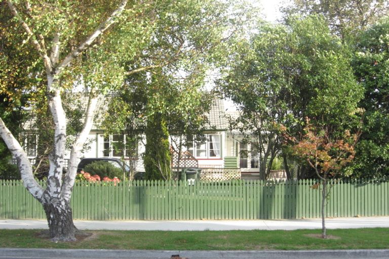 Photo of property in 56 Dyer Street, Epuni, Lower Hutt, 5011