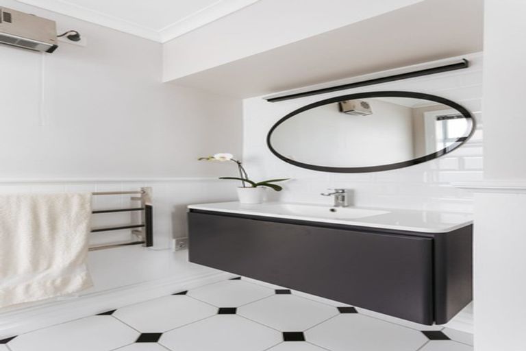 Photo of property in 63 Harbour View Road, Omokoroa, 3114