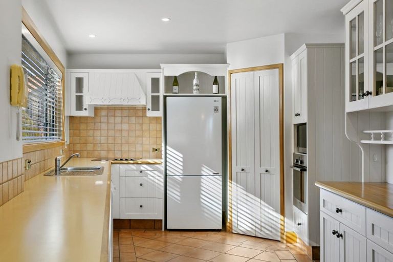 Photo of property in 1/28 Oregon Drive, Rainbow Point, Taupo, 3330