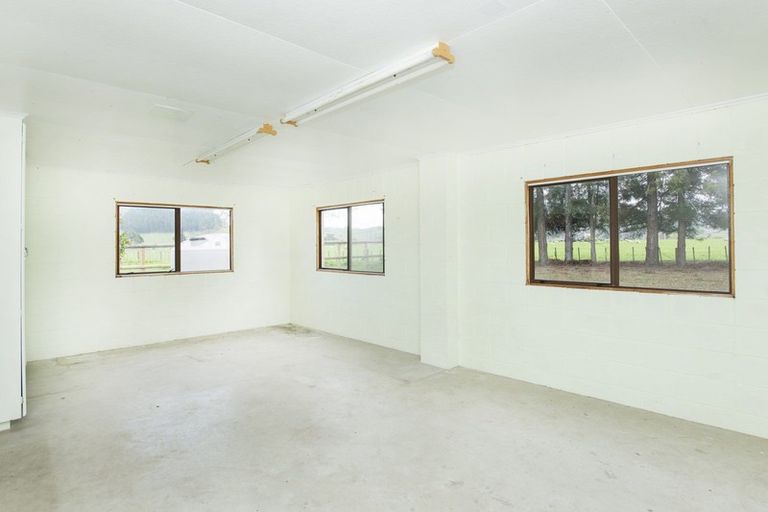 Photo of property in 46 Bridge Road, Te Karaka, 4094