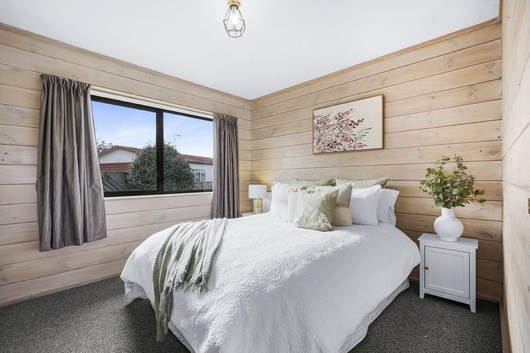 Photo of property in 43 Waterford Road, Fitzroy, Hamilton, 3206