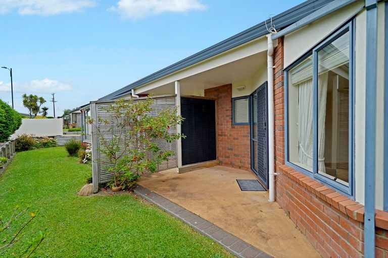 Photo of property in 37/169 Sturges Road, Henderson, Auckland, 0612