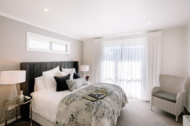 Photo of property in 41 Pyle Road West, One Tree Point, 0118