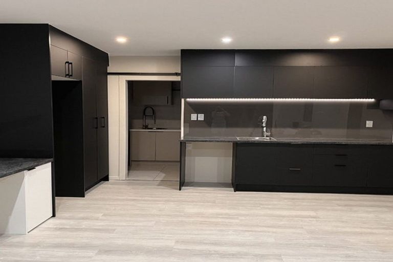 Photo of property in 1/16 Marriott Road, Pakuranga, Auckland, 2010