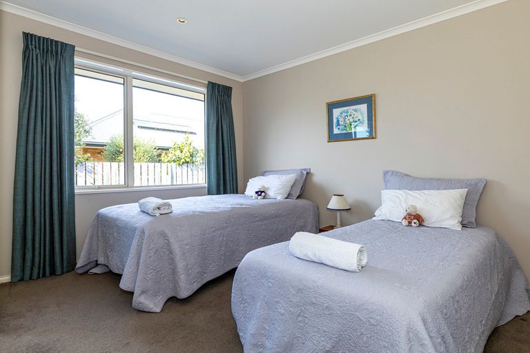 Photo of property in 36 Tancred Street, Geraldine, 7930