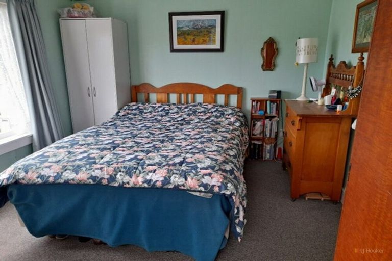 Photo of property in 14 George Street, Waimate, 7924