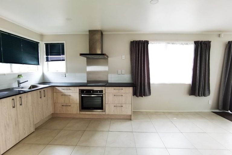 Photo of property in 363 Bucklands Beach Road, Bucklands Beach, Auckland, 2012