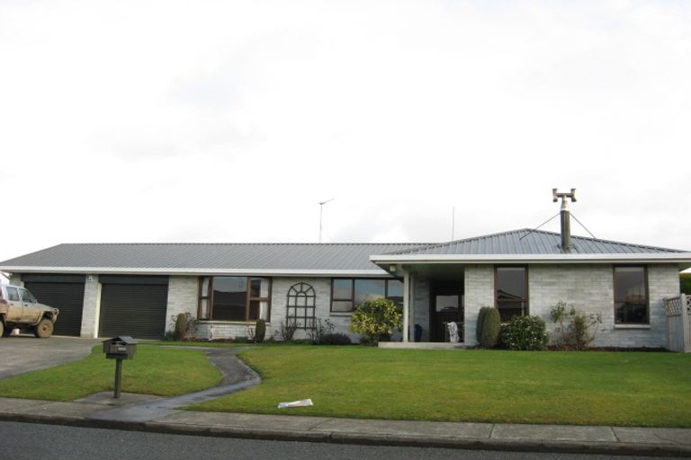 Photo of property in 95 Kildare Drive, Waikiwi, Invercargill, 9810