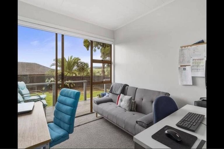 Photo of property in 25 Waikite Road, Welcome Bay, Tauranga, 3112