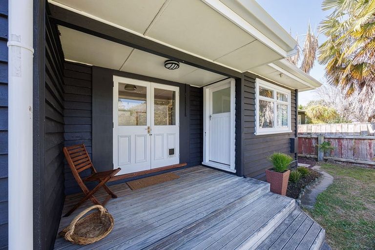 Photo of property in 115 Main Rd Clive, Clive, 4102