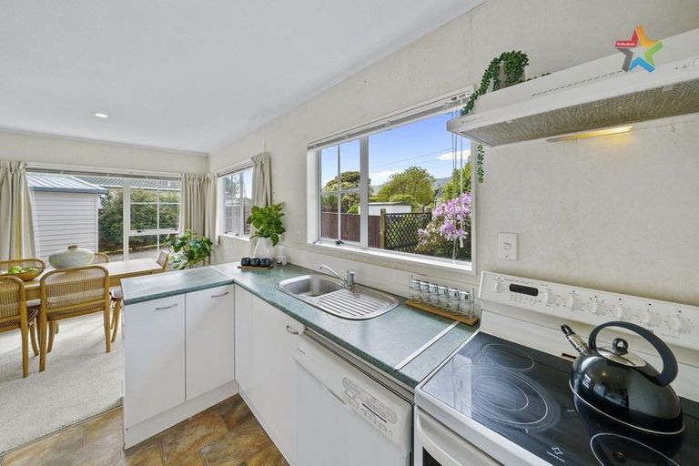 Photo of property in 8 Arlington Avenue, Waikanae, 5036