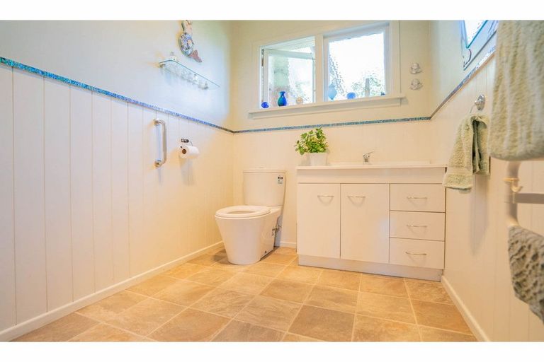 Photo of property in 55 Joseph Street, Waverley, Invercargill, 9810