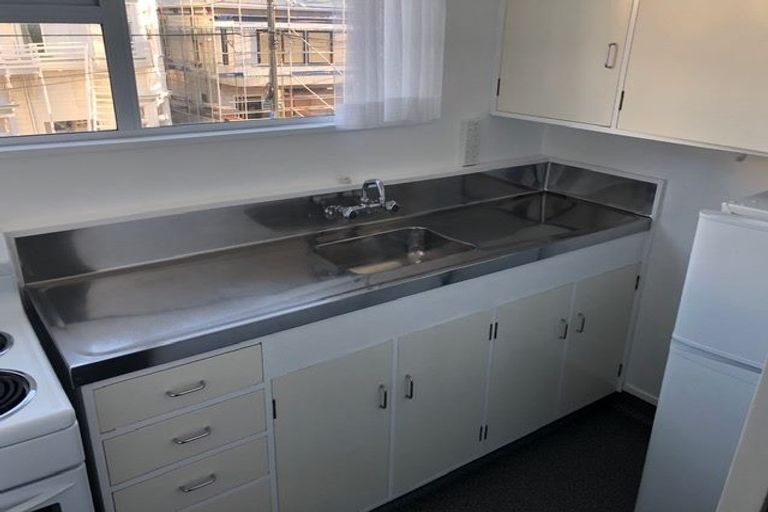 Photo of property in 67 Ellice Street, Mount Victoria, Wellington, 6011