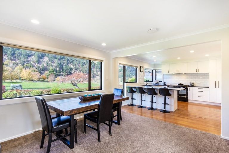 Photo of property in 810 Tukairangi Road, Acacia Bay, Taupo, 3385