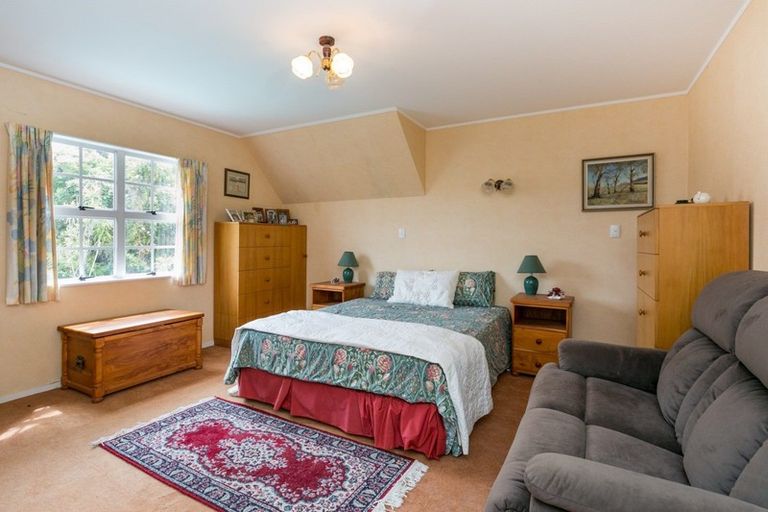 Photo of property in 12 Ewan Place, Taradale, Napier, 4112