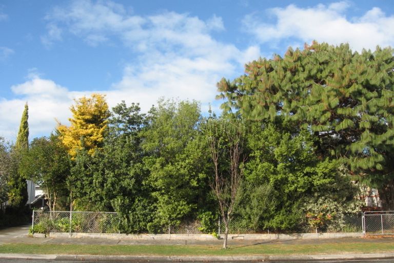 Photo of property in 4 Sidey Place, Marewa, Napier, 4110