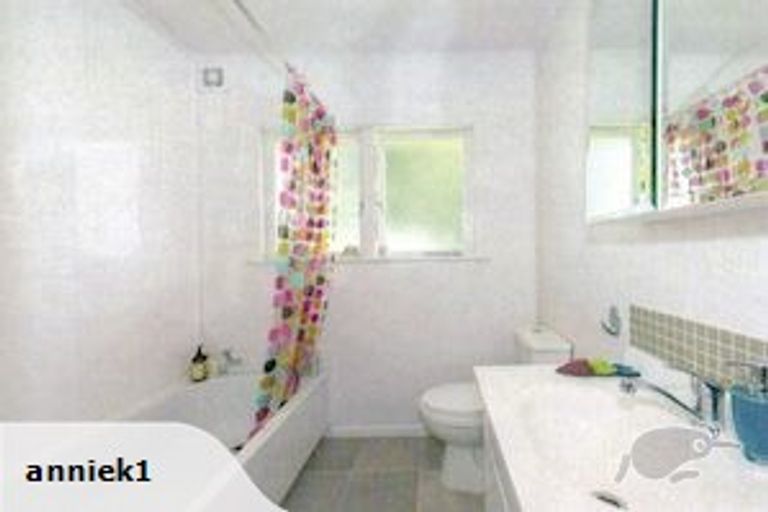 Photo of property in 4 Cranwell Place, Hillcrest, Hamilton, 3216