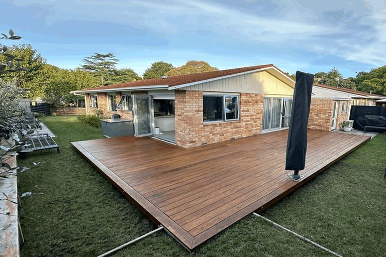 Photo of property in 104b Hinewa Road, Otumoetai, Tauranga, 3110