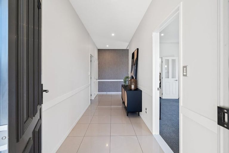 Photo of property in 18 Elmwood Drive, Prebbleton, 7604