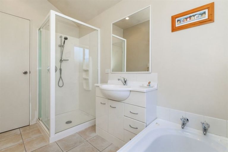 Photo of property in 8 Stroud Lane, Papanui, Christchurch, 8053