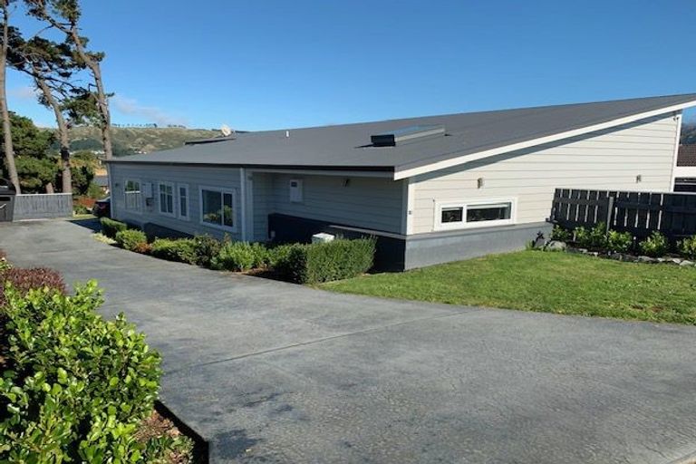 Photo of property in 21 Tasman Close, Aotea, Porirua, 5024