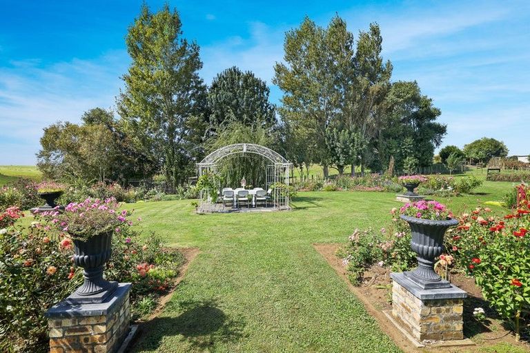 Photo of property in 76 Te Tahi Road, Puketotara, Pirongia, 3876