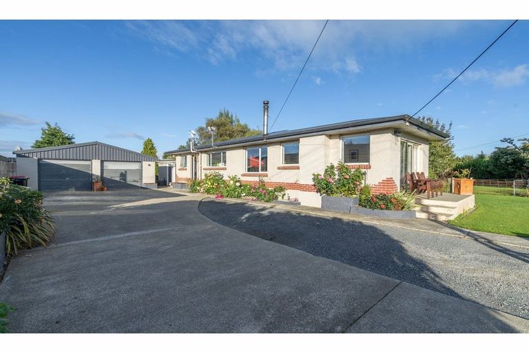 Photo of property in 14 Ballantrae Street, Wallacetown, 9816