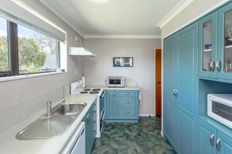 Photo of property in 13 Lowes Place, Solway, Masterton, 5810