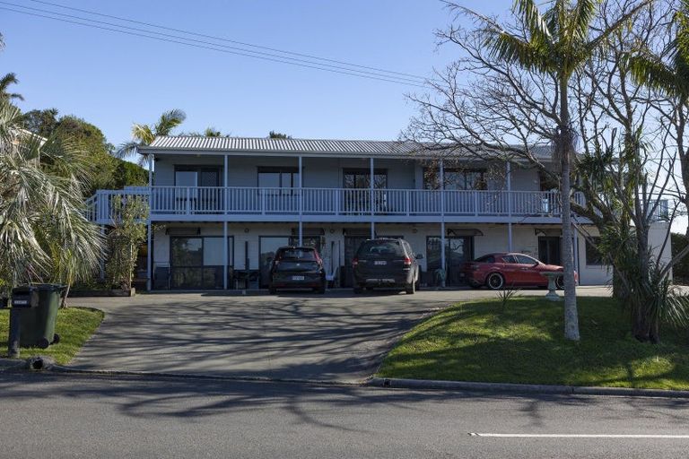Photo of property in 33 Cable Bay Block Road, Cable Bay, 0420