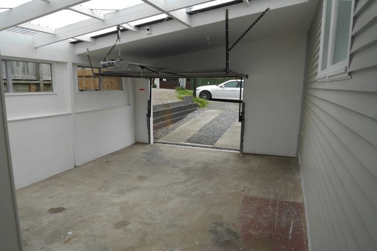 Photo of property in 81 Seaview Road, Paraparaumu Beach, Paraparaumu, 5032