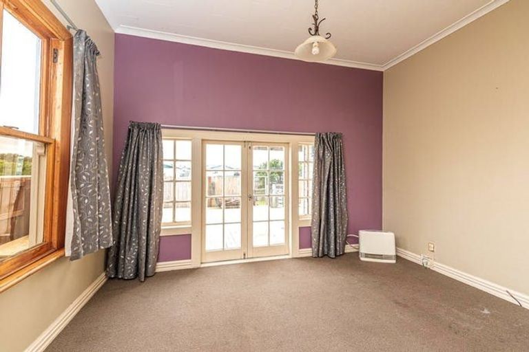 Photo of property in 23 Ruapehu Street, Castlecliff, Whanganui, 4501