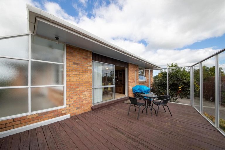 Photo of property in 197 Bridge Street, Bulls, 4818