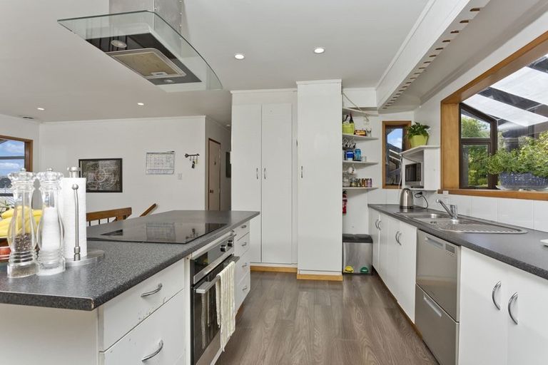 Photo of property in 116 Stredwick Drive, Torbay, Auckland, 0630