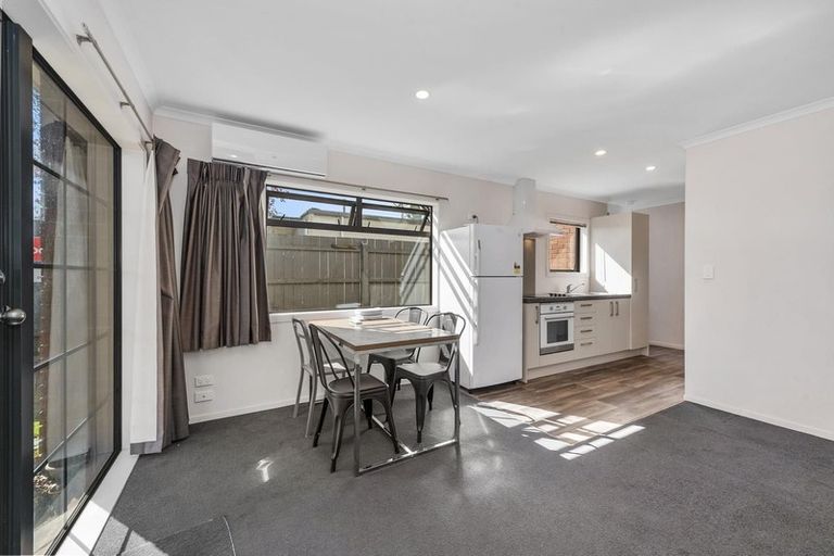 Photo of property in 1/3 Liverpool Street, Hamilton Central, Hamilton, 3204