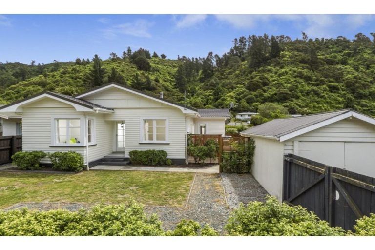 Photo of property in 1/1 Hinau Street, The Brook, Nelson, 7010