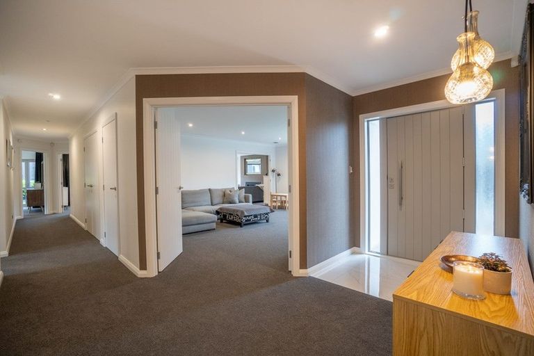 Photo of property in 113 James Line, Kelvin Grove, Palmerston North, 4414