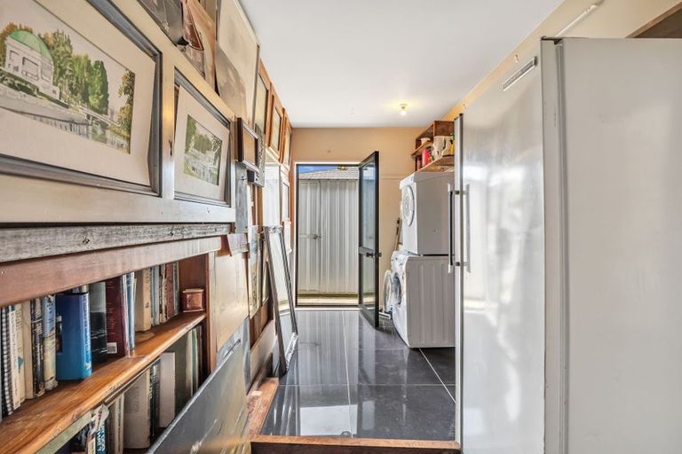 Photo of property in 2/56 Aorangi Road, Bryndwr, Christchurch, 8053