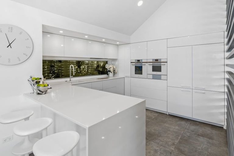 Photo of property in 23 Duncansby Road, Stanmore Bay, Whangaparaoa, 0932
